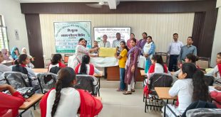 राजकीय महिला महाविद्यालय बदायूं में निशुल्क नेत्र परीक्षण शिविर का आयोजन