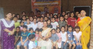 गर्मी की छुट्टियां होते ही बच्चे बहुत उत्साहित हो जाते हैं कि अब खूब खेलेंगे कूदेंगे एंजॉय करेंगे