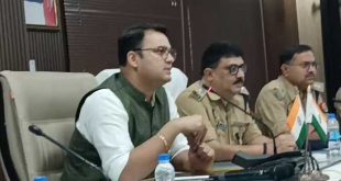 रात्रि 8बजे से 8-10 बजे तक प्रकाश को बंद किया जाये – जिलाधिकारी अवनीश कुमार राय