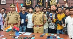 पीलीभीत पुलिस की बड़ी सफलता, 71 गुम मोबाइल बरामद कर लौटाए मालिकों को