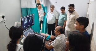 नगर के बदायूं रोड स्थित नवदीप हॉस्पिटल में अल्ट्रासाउंड व डिजिटल एक्स रे का शुभारंभ